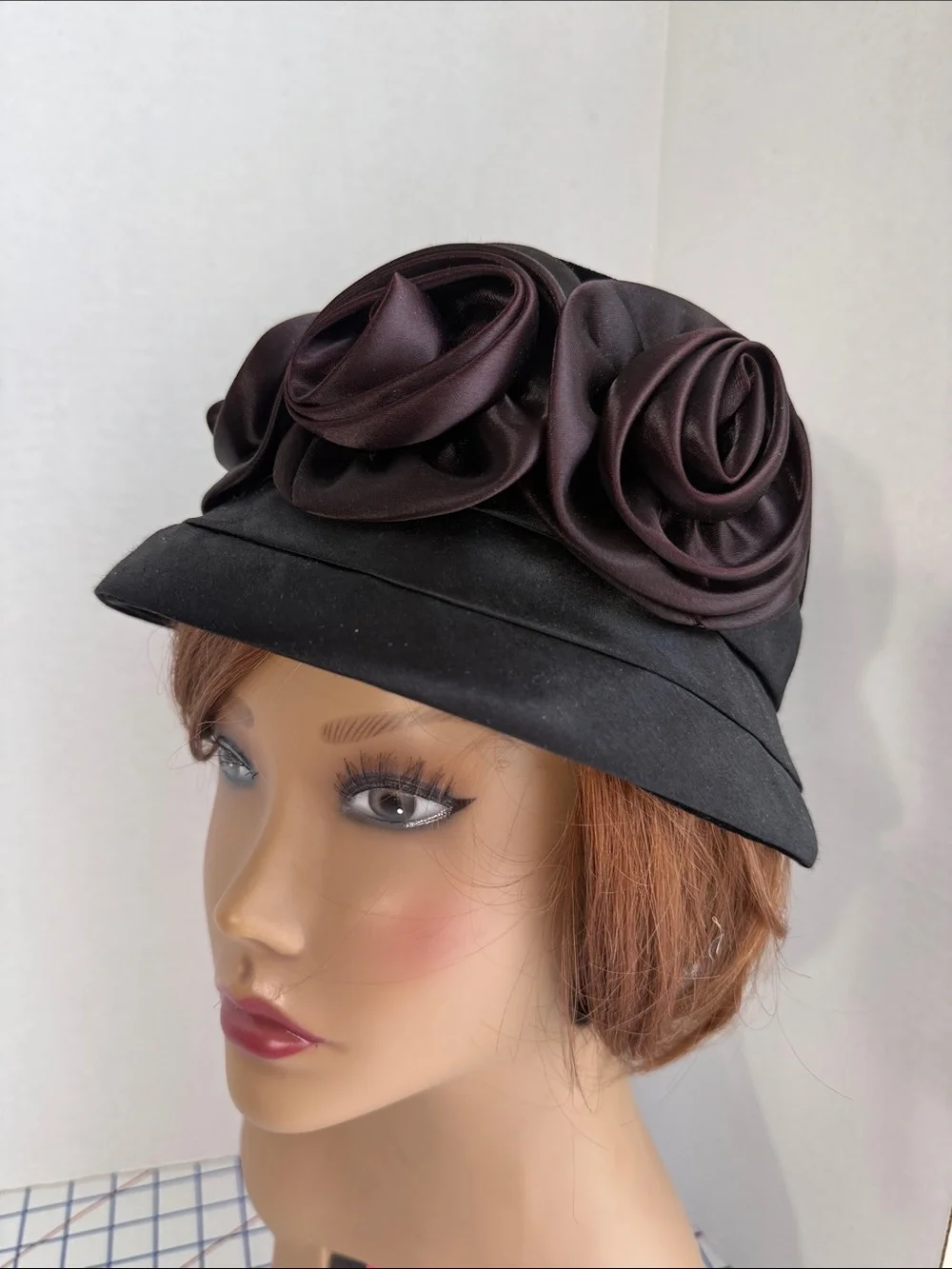 Vintage 1960s Black Velvet Hat Satin Roses Union Made Mod Cloche